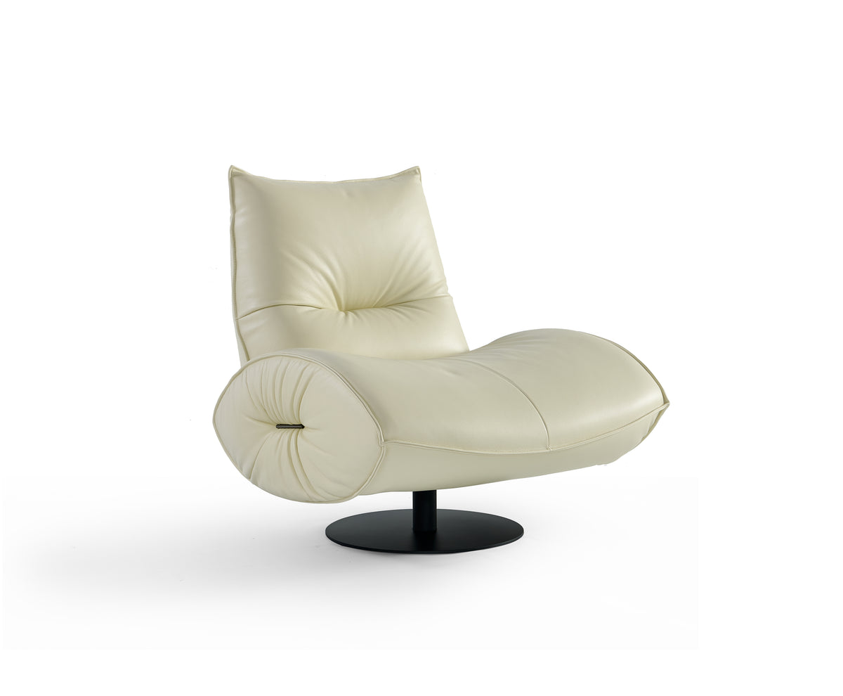 LIO FORM ARM CHAIR