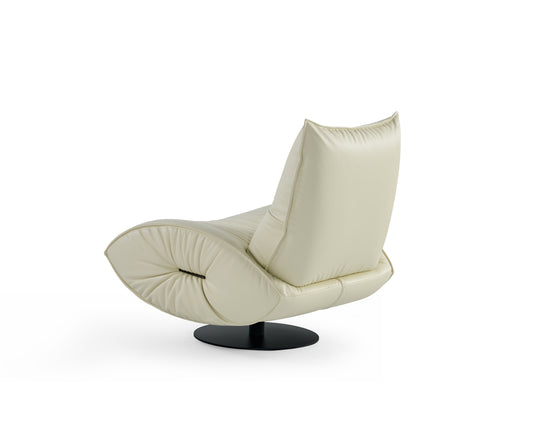 LIO FORM ARM CHAIR