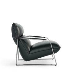 THE PAVO CURVE ARM CHAIR - BLACK