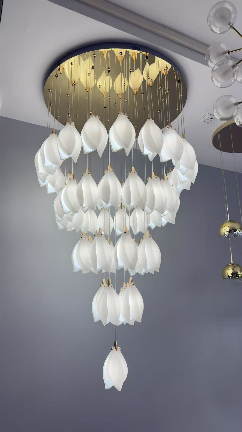 NOVA LINEAR CHANDELIER